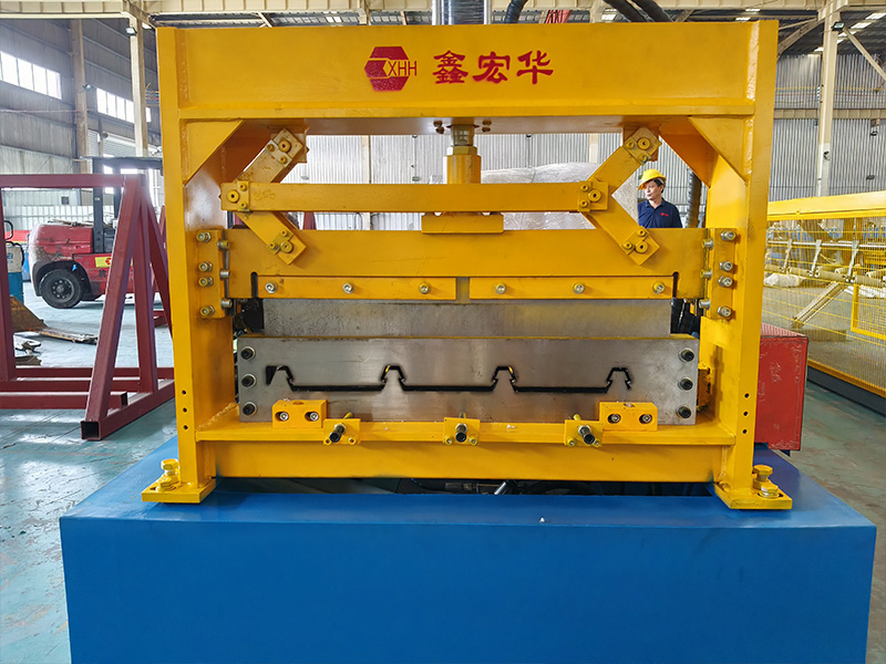 seamlock roofing machine