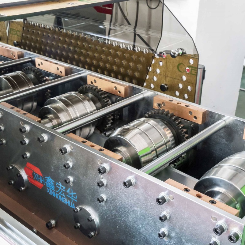 Máquina formadora de quillas para prefabricados de estructuras de acero cuadradas galvanizadas de calibre ligero