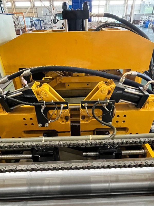 Máquina formadora de perfiles de quilla de correas y vigas C totalmente automática para fabricar marcos metálicos