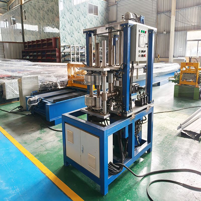 Máquina curvadora automática de juntas alzadas