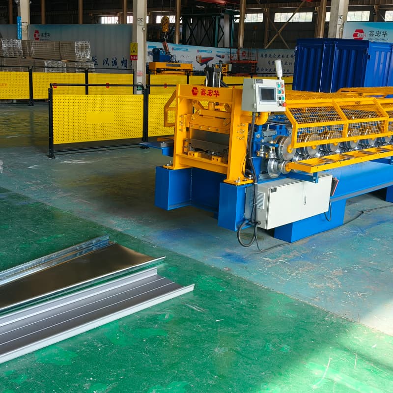 Standing Seam Roof Machine Nail Strip Standing Seam Metal Purlin Roof Shingle Machine