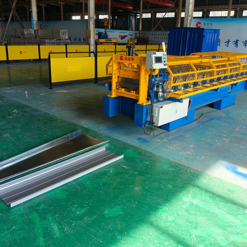 Purlin Metal Roof Seamer New Tech Standing Seam Roll Forming Machine