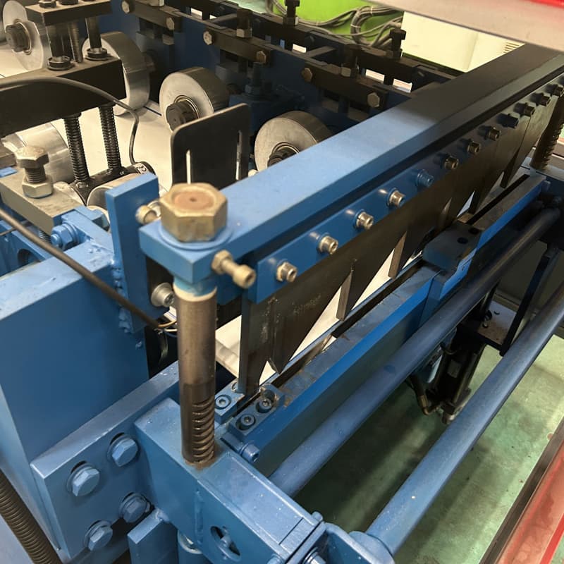Standing Seam Steel Roofing Machine Roof Seamers Stand and Seam Purlin Machine