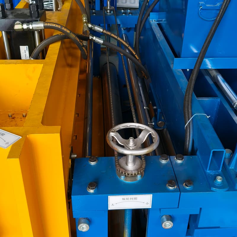 Rotary Circular Knife Slitting Leveling CNC Automatic Purlin Leveling Slitting Shear Line Machine