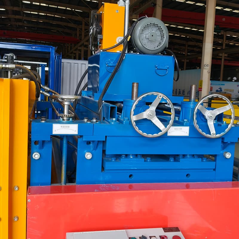 Rotary Circular Knife Slitting Leveling CNC Automatic Purlin Leveling Slitting Shear Line Machine