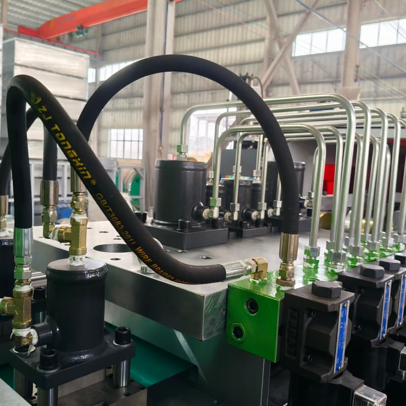 Low Noise Light Steel Purlin Roll Forming Line For Metal Workshop Machine