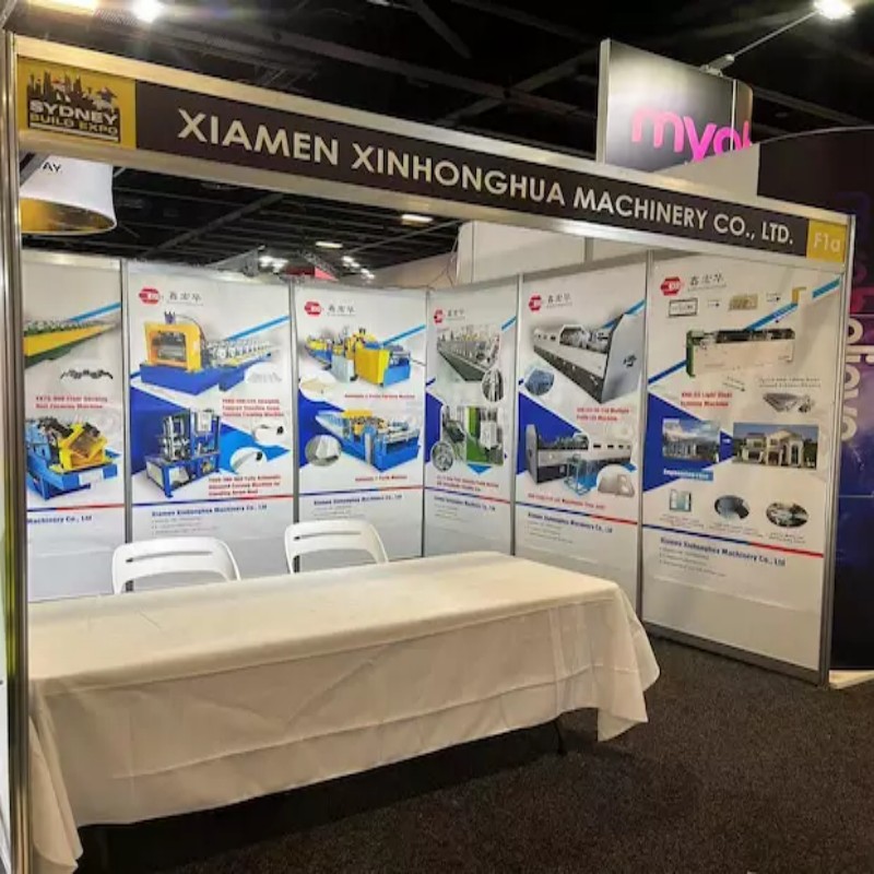 Participó en la exposición en Sydney, Australia.
